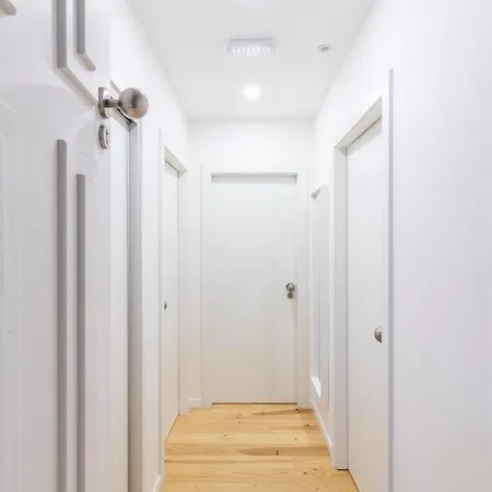 Mouraria's Place - Blue * Лісабон